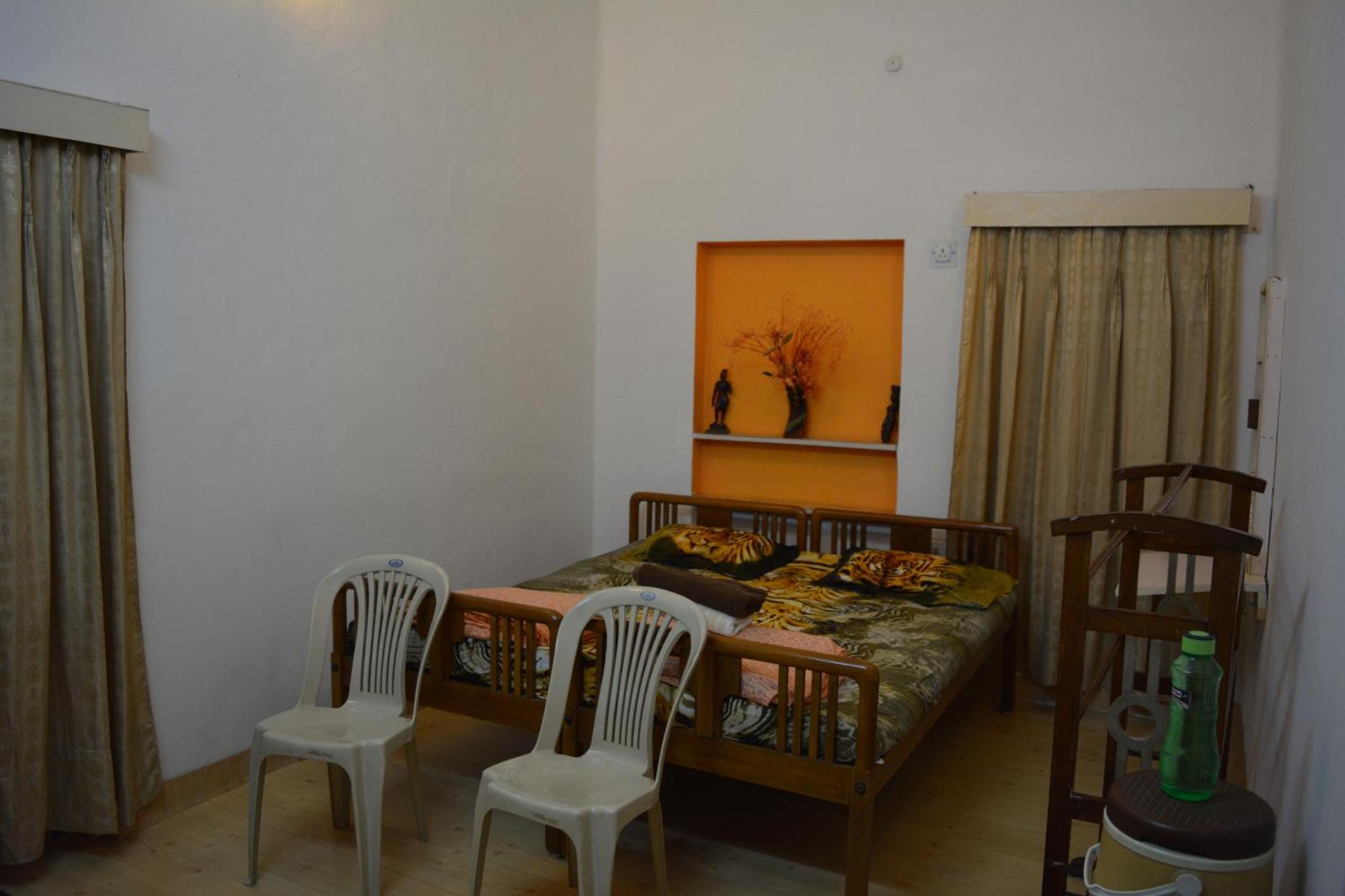 Jheelam Homestay Bhopal Exterior photo